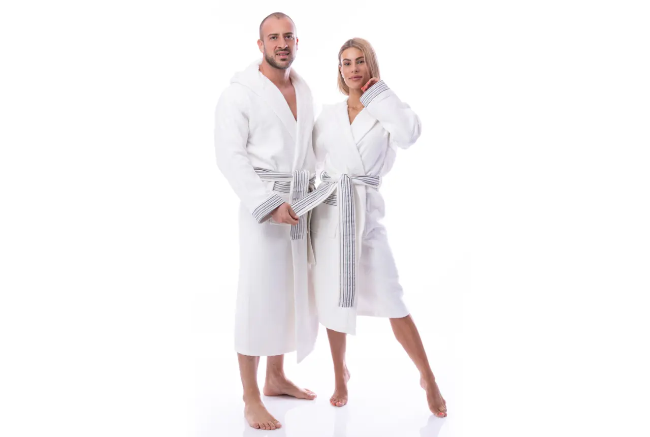 Как да изберете правилния халат за баня според сезона и вашите нужди? - MeryStyle Как да изберете правилния халат за баня според сезона и вашите нужди?