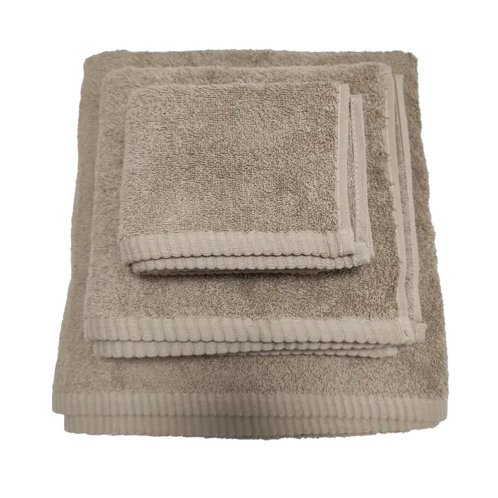 Едноцветна хавлиена кърпа "ЛОТОС" - комплект - 3 броя -бежово - 3043 - Едноцветна хавлиена кърпа "ЛОТОС" - комплект - 3 броя -бежово - 3043