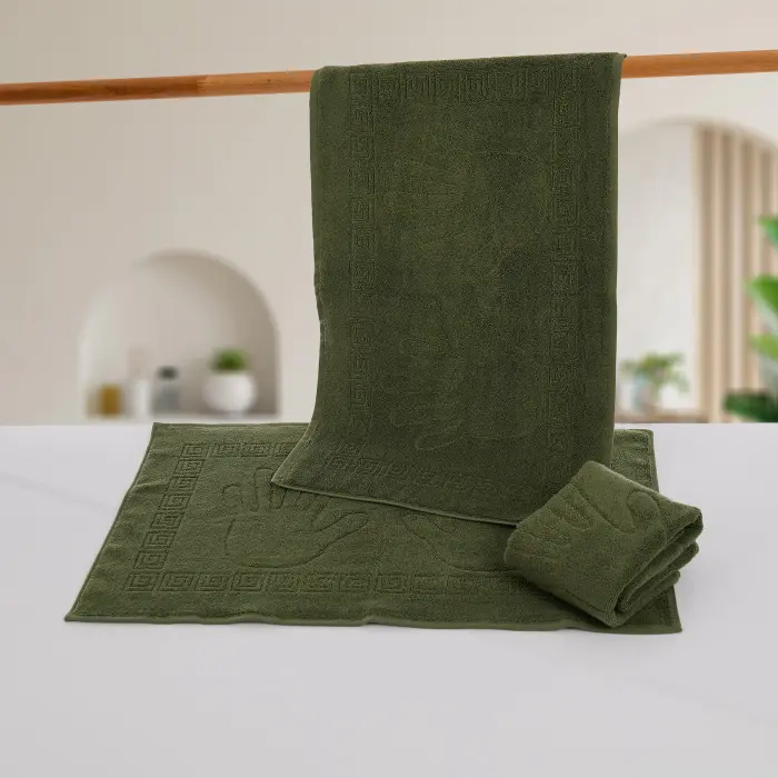 Хавлиена кърпа с мотив ръце - Зелено - 3348 - Хавлиена кърпа с мотив ръце - Зелено - 3348