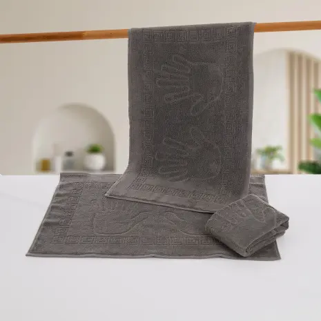 Хавлиена кърпа с мотив ръце - Сиво - Хавлиена кърпа с мотив ръце - Сиво
